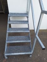 Metalltreppe Stahltreppe Verzinkt Geländer , Garten ,rechts