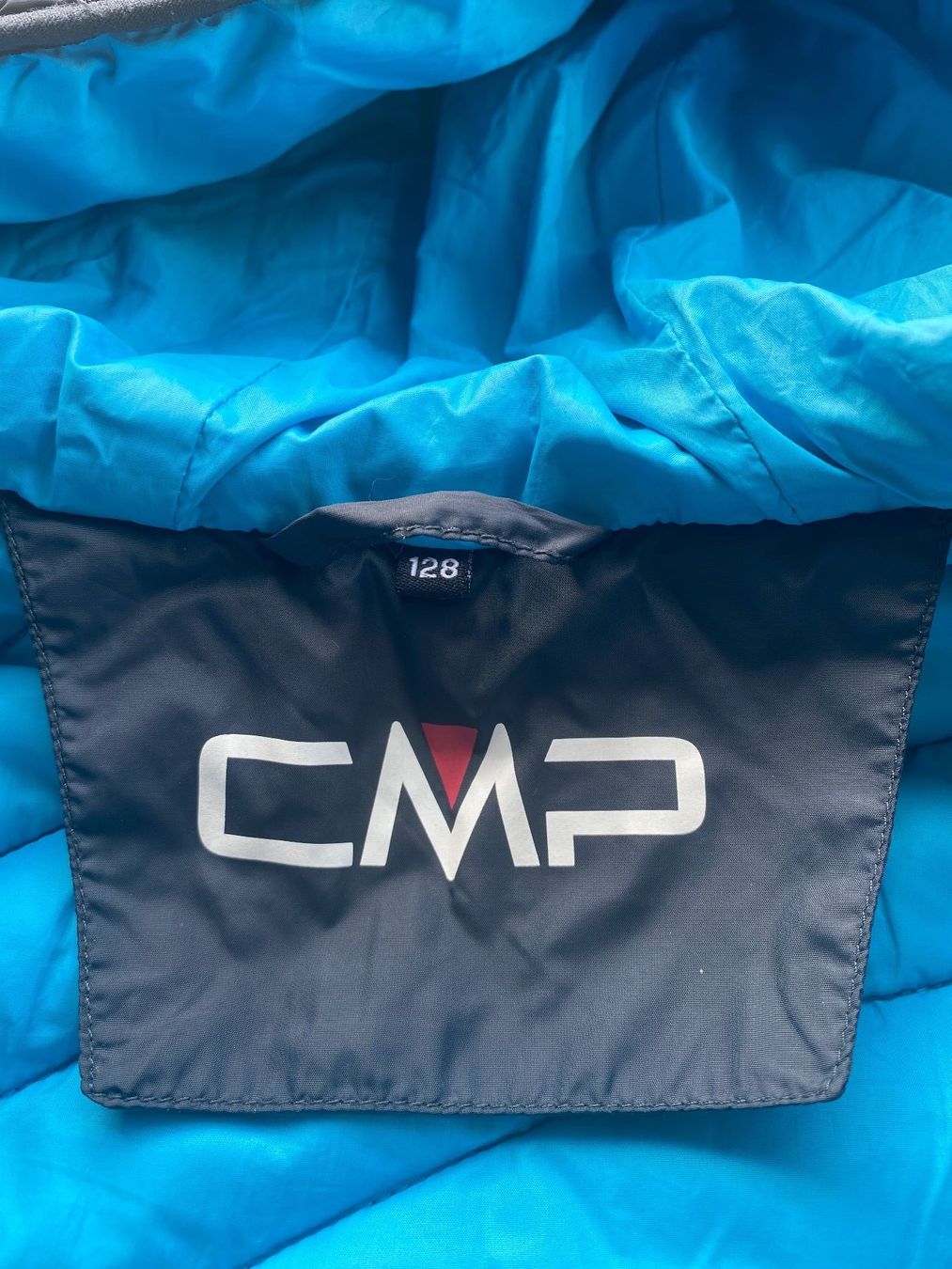 CMP Jacken & Mäntel: Daunenjacke CMP Gr. 128 – Gebraucht aus Herisau von crisim 3