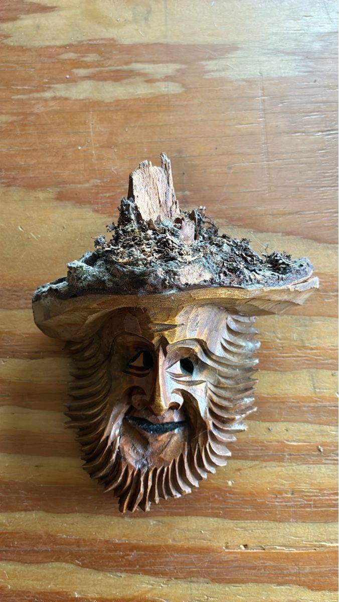 Statuette: Handgeschnitzte Holzmaske - Einzigartiges Deko-Objekt – Usato da Ebnat-Kappel venduto da ponyhales