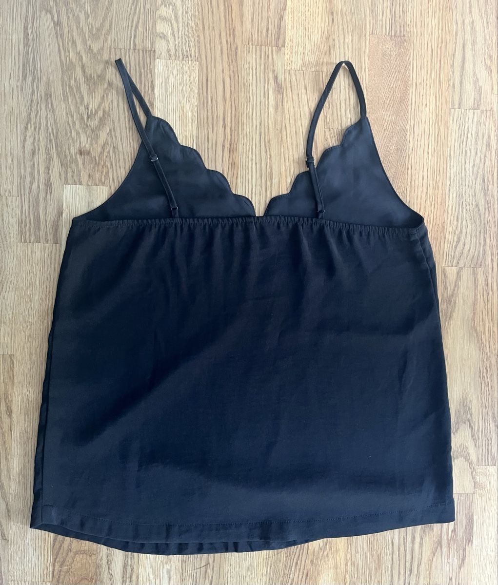 Only Tops: Schwarzes Top, ONLY, Grösse 34 – D'occasion à Sursee par abcdxyz 2