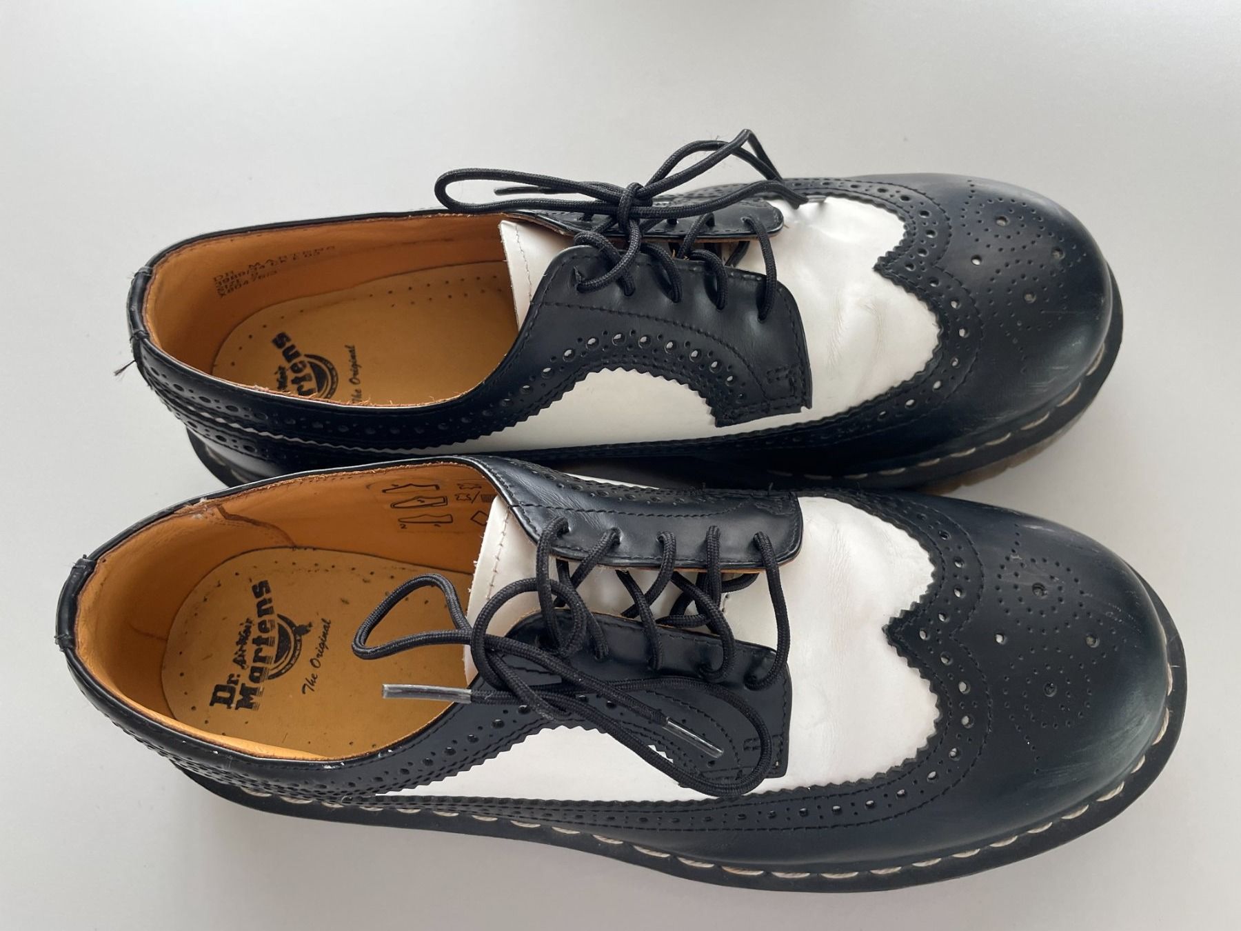 Chaussures hommes: vintage Dr. Martens Gr. 9 – D'occasion à Dagmersellen par Arcticsnow2017 3