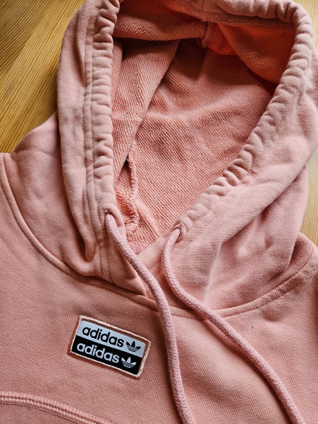 Adidas Maglioni & Felpe: Cropped Sweater adidas Grösse S retro Pullover Hoodie – Usato da Hägglingen venduto da United-Village-Trade 1