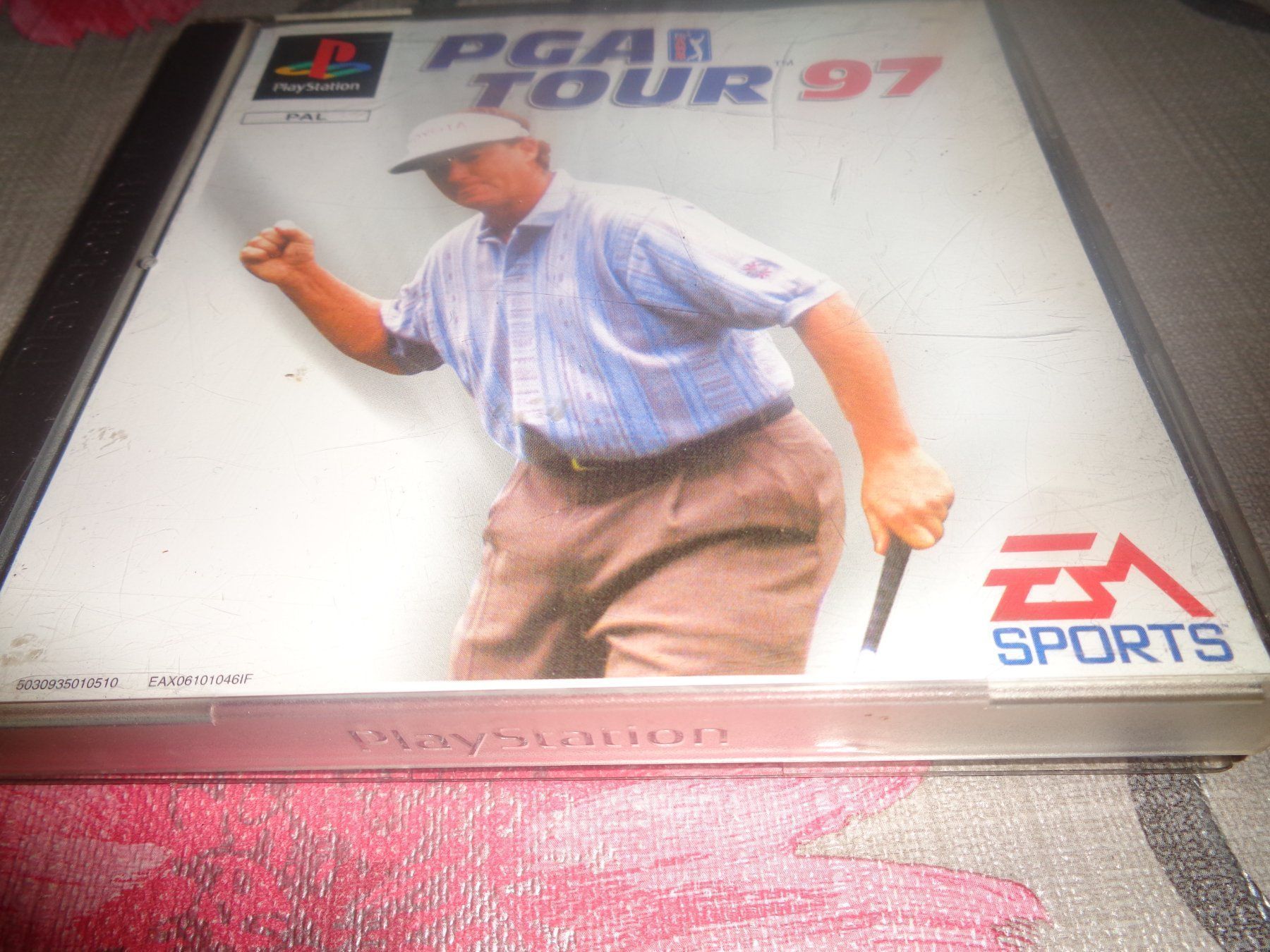 Giochi: PGA Tour 97 PS1 – Usato da Olten venduto da Disc-Ausverkauf