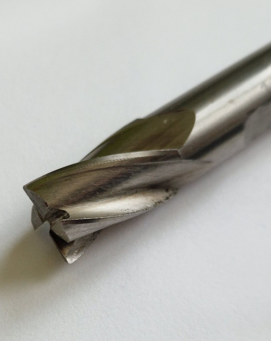 Tutti gli attrezzi: Fräser ca Ø 12.9 mm, HSS – Usato da Orpund venduto da Seeland25 1