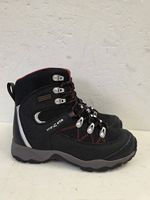 Chaussures NEUVES marche enfant Trezeta, taille 32