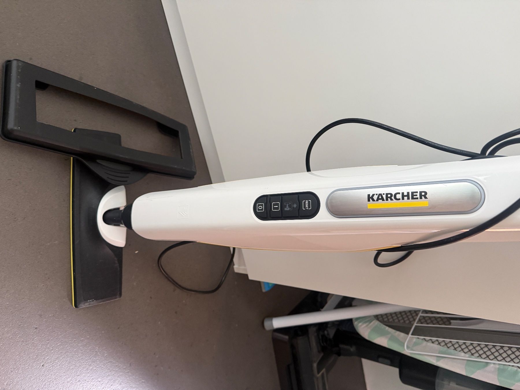 Kärcher Pulitori a vapore: Kärcher Dampfreiniger – Usato da Remetschwil venduto da Pfuesu 1