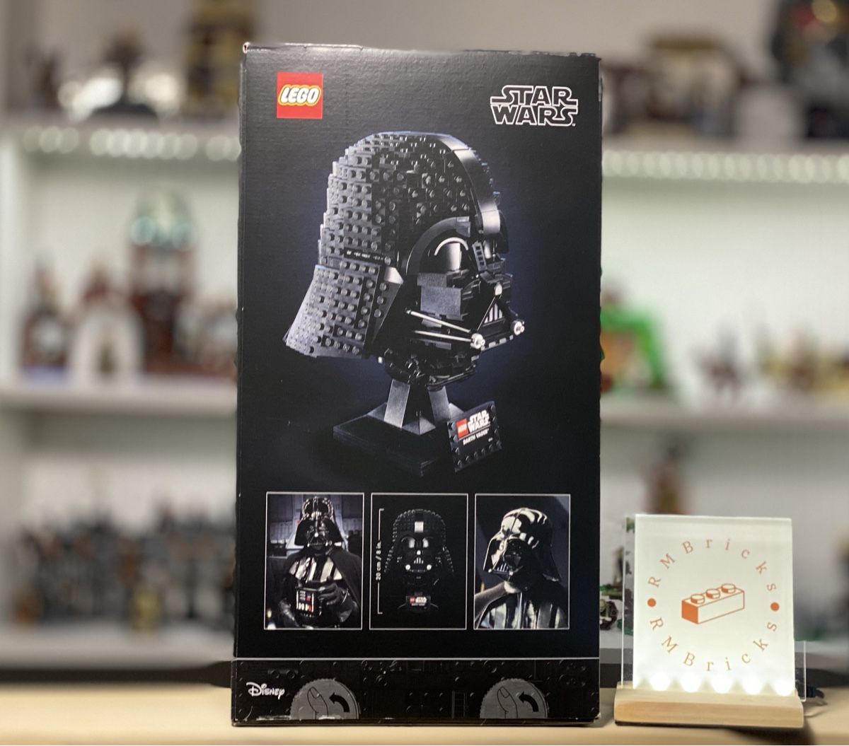 Lego Kit di costruzioni: LEGO Star Wars Darth Vader Helmet 75304 – Nuovo e nell'imballaggio originale da Appenzell venduto da RMBricks 1