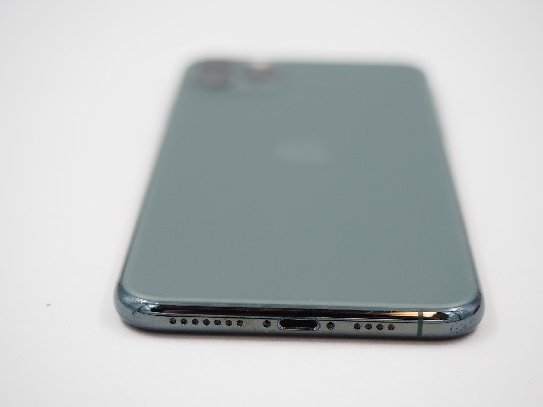 Apple Portables: Châssis Complet iPhone 11 Pro Max (Original cassé) – D'occasion à Morges par DA-repa 4