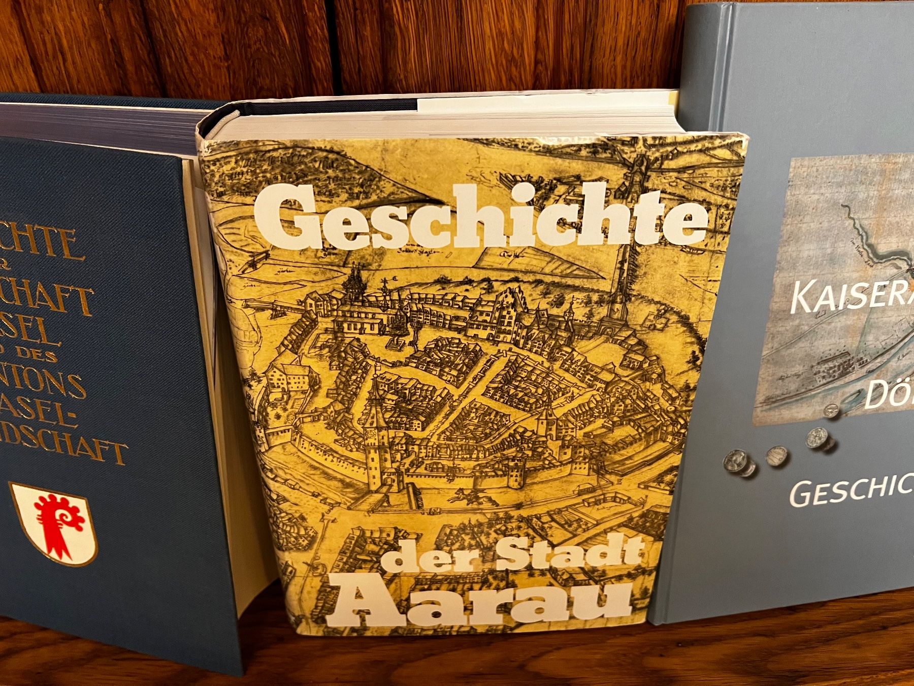 Bücher: Schweizer Geschichten Freiburg Basel Land Aarau Kaiseraugst – Gebraucht aus Riehen von MaestroImperatore 2