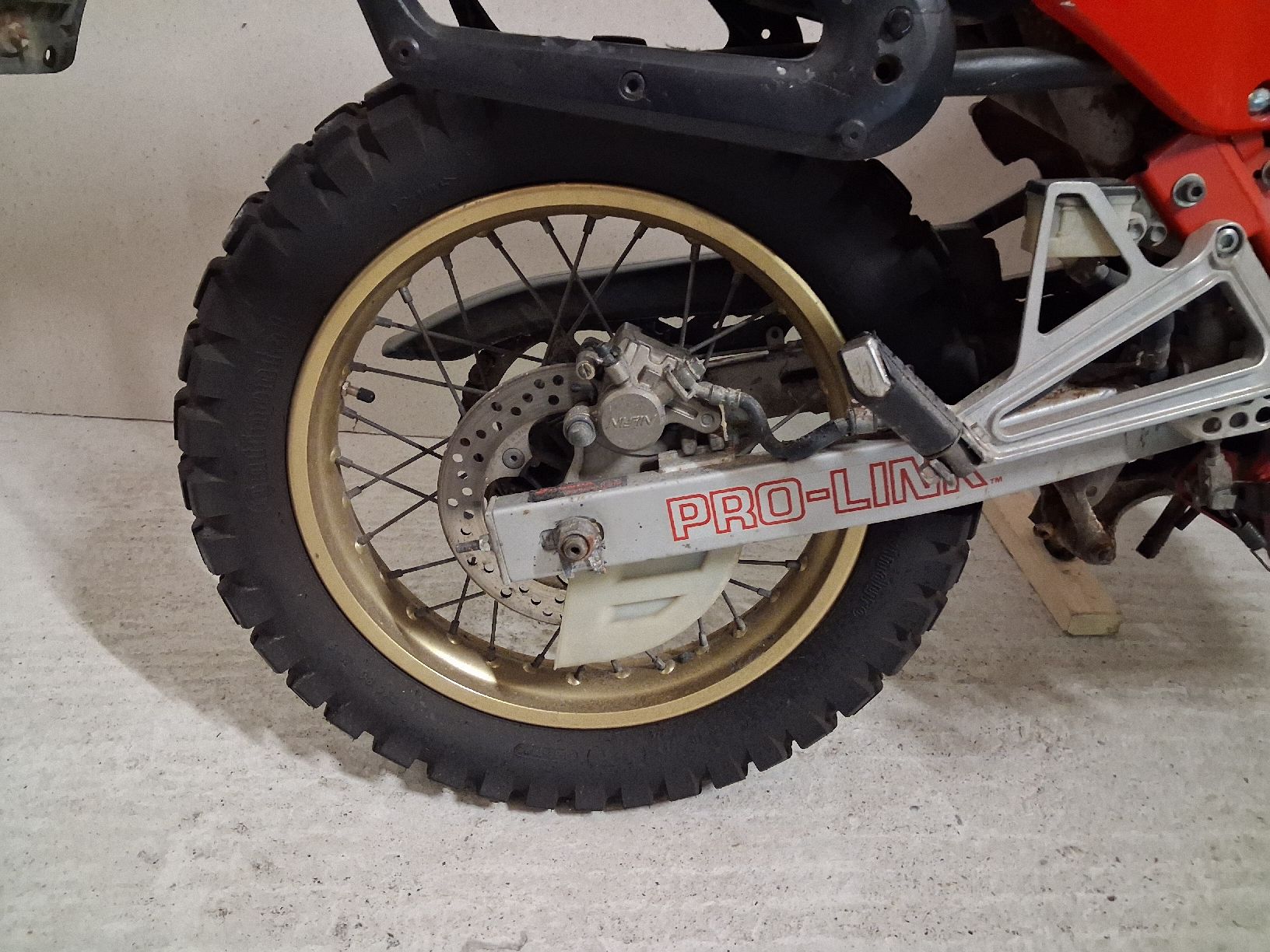 Honda Enduro: Honda NX 650 Dominaror – Defekt aus Brittnau von Rc30mb 3
