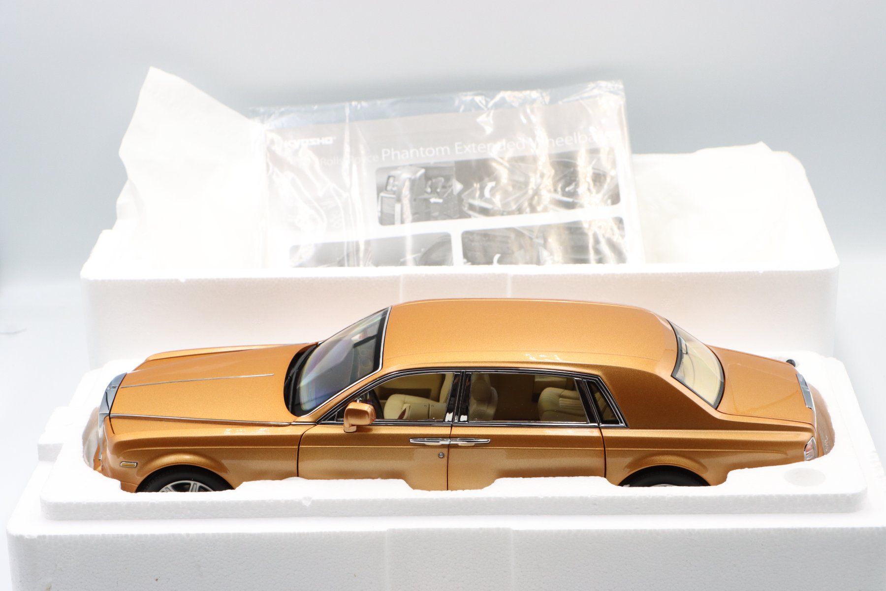 Rolls Royce Modellautos: Rolls Royce Phantom EWB 2012 1:18 Kyosho – Neu und originalverpackt aus Bühl b.Aarberg von modelldiecast 2