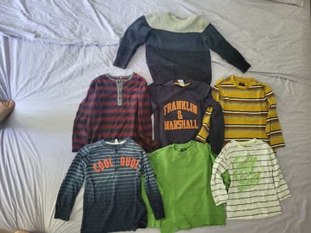 Jungen Pullover Set Grösse 6-8Jahre top Zustand,top Qualität
