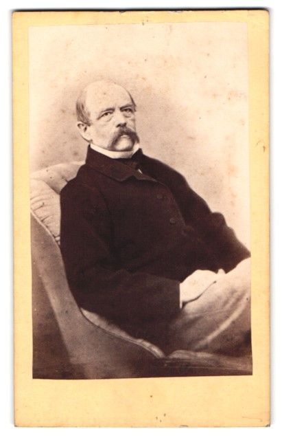 Fotografie & Manifesti: Fotografie E. Linde Co., Berlin, Fürst  – Usato da Berlin venduto da bartko-reher