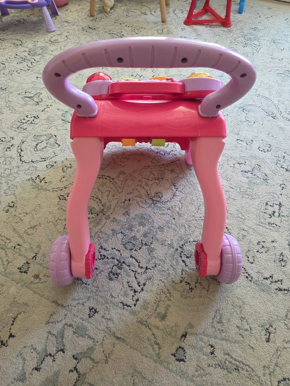 Aides à la marche: VTech Activity Walker Pink perfect condition (15 CHF) – D'occasion à Zürich par Dani.M6 3