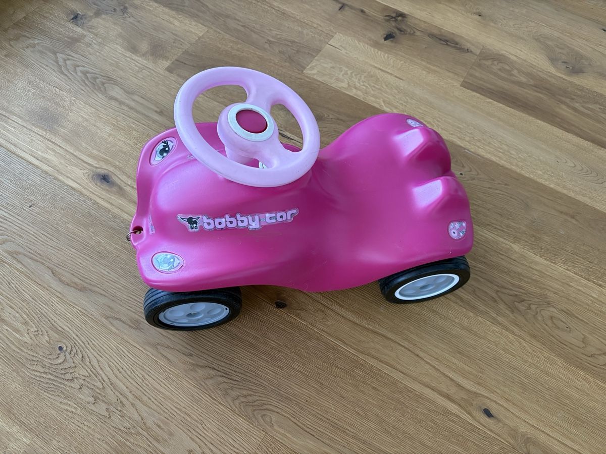 Big Veicoli per bambini: Pinkes Bobby Car – Usato da Lohn-Ammannsegg venduto da Simsi0 2