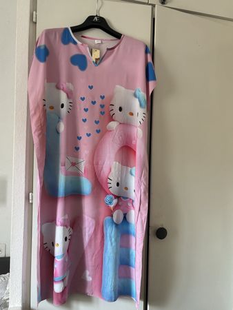 Robe longue Hello Kitty rose et Love 