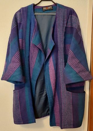 Traum in Violette : spezielle-Jacke von SKORPI Gr. 44 / L
