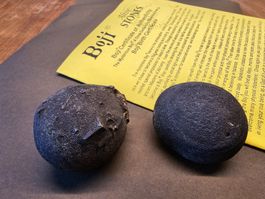 Boji Stones Paar / lebende Steine