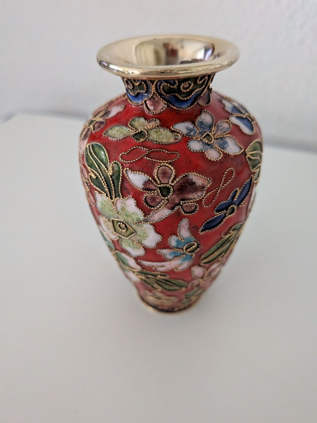 Vasen & Gefässe: Kleine Cloisonné Vase – Gebraucht aus Emmen von Brockofsky 2