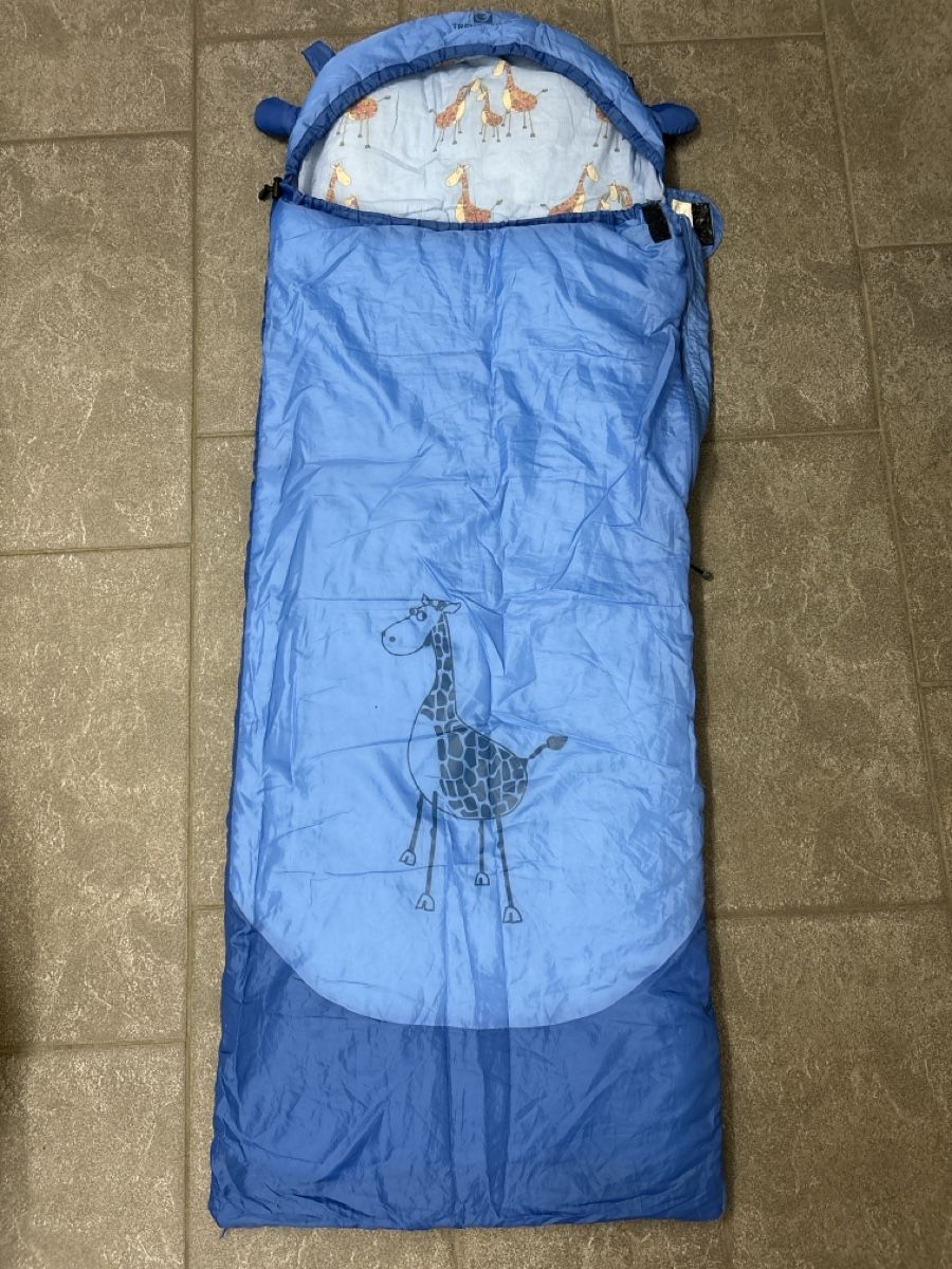 Schlafsäcke: Trevolution Schlafsack Kinder 150 cm – Gebraucht aus Freienwil von leonie84