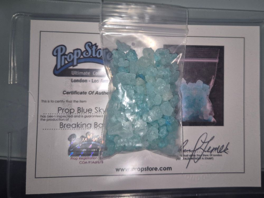 Prop Store present Blue Sky Meth from Breaking Bad TV show | Kaufen auf ...