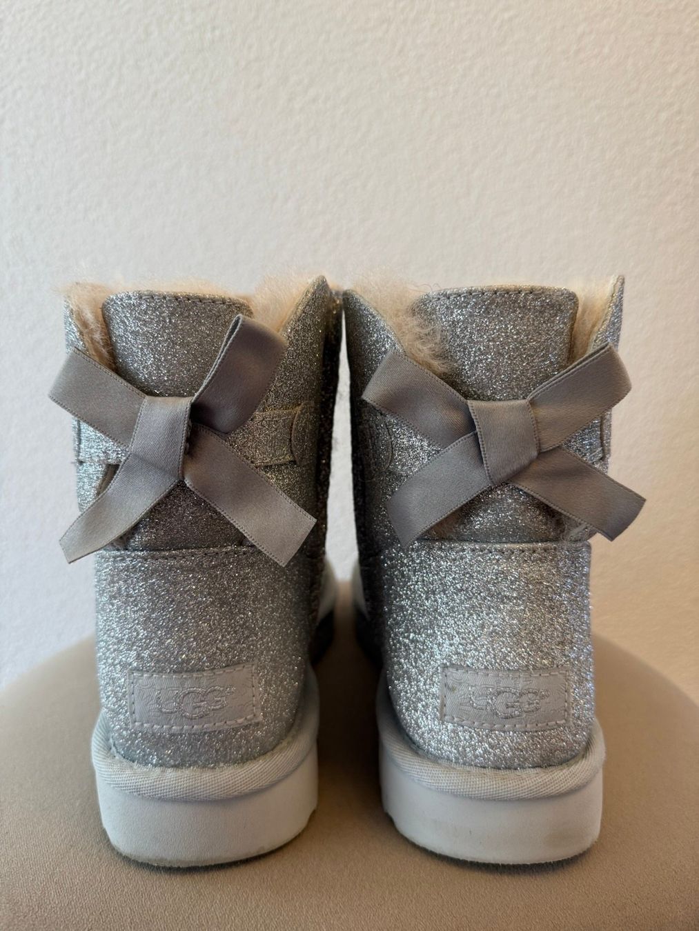 Ugg Damenschuhe: Silber UGG Boots Gr.39 – Gebraucht aus Burgdorf von Nema06 3