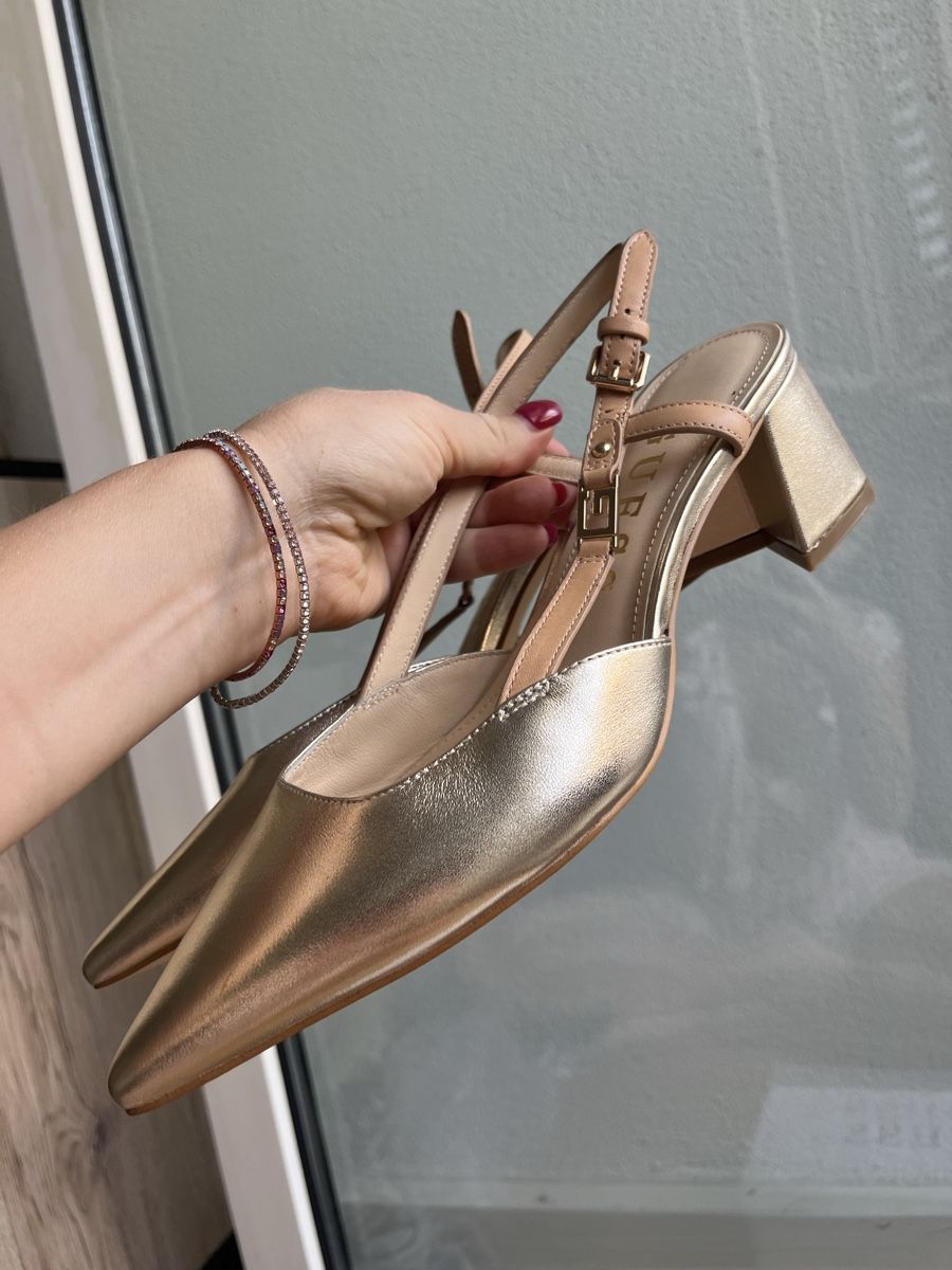 Chaussures femmes: New Gold Guess Pumps – Neuf (Voir description) à Zürich par wen_v6fz