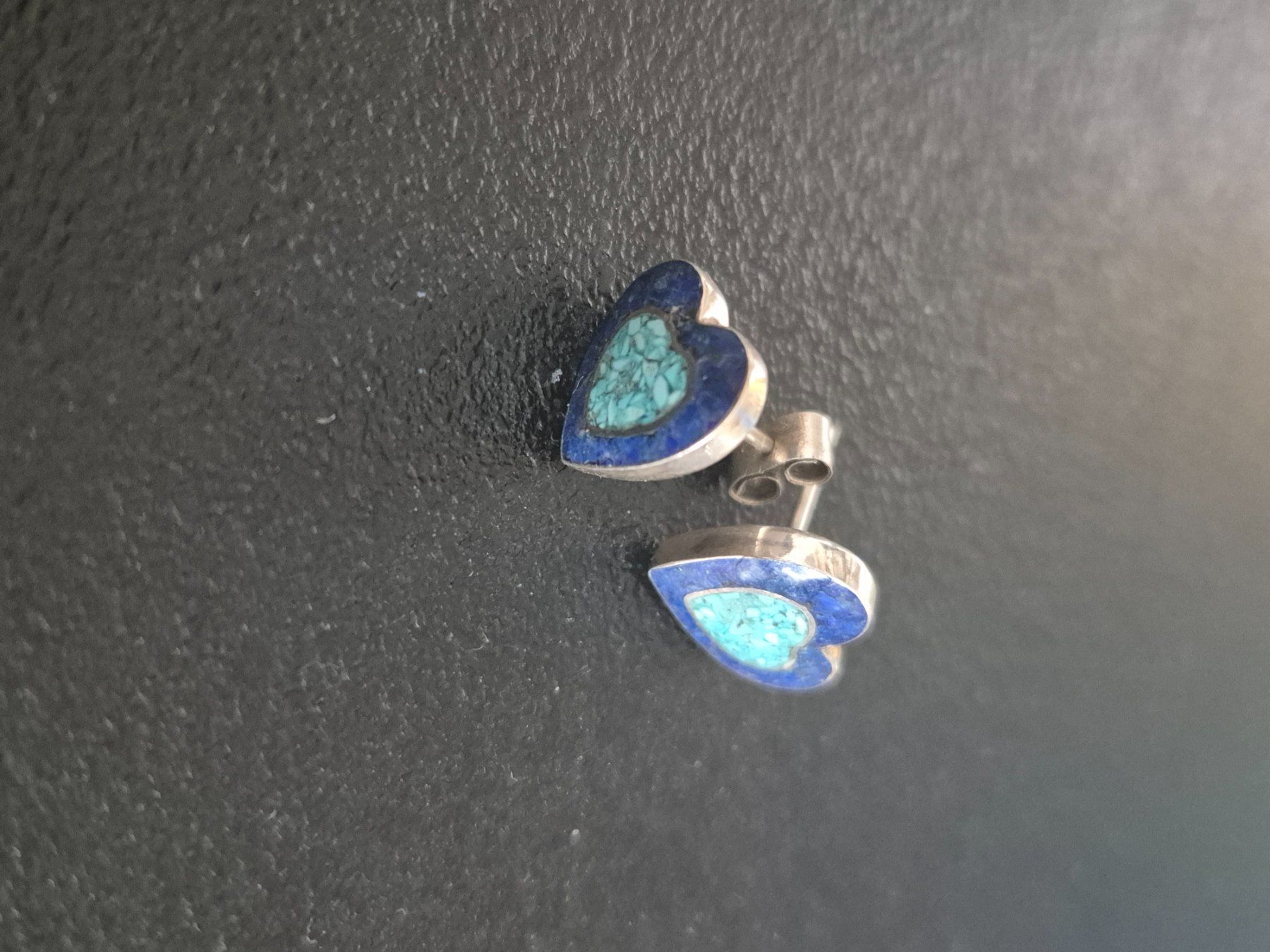 Ohrringe & -stecker: Herzförmige Ohrringe Stein aus Lapislazuli – Gebraucht aus Amriswil von losmartinez3 1