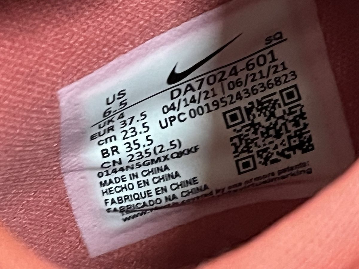 Nike Scarpe da donna: Nike Air Force 1 Pixel Gr. 37.5 / NEU! – Nuovo (secondo la descrizione) da Zürich venduto da Ane-g 2