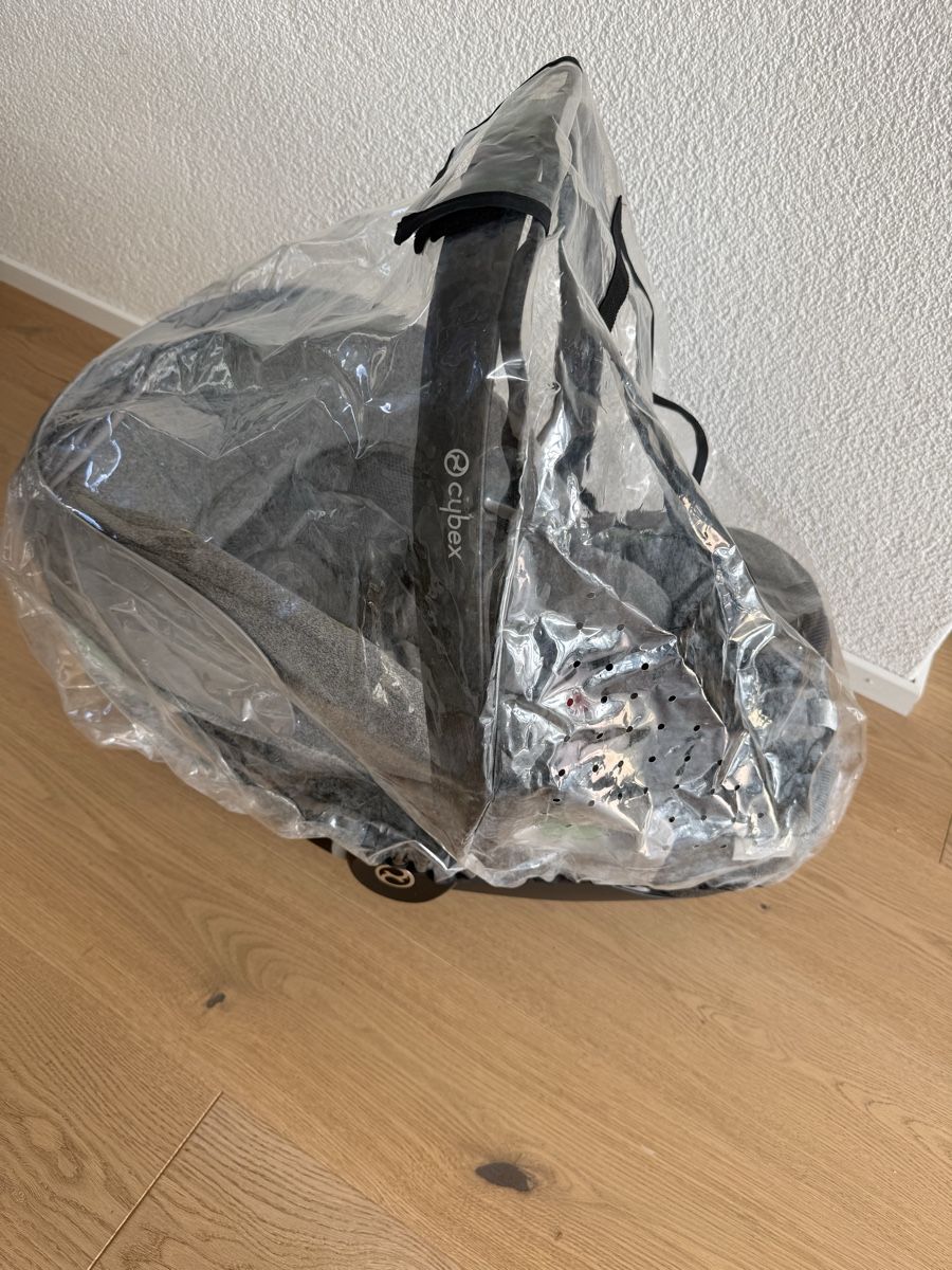 Cybex Seggiolini per auto: Babyschale Cybex Cloud T i-Size – Usato da Oberdorf SO venduto da fani05 3