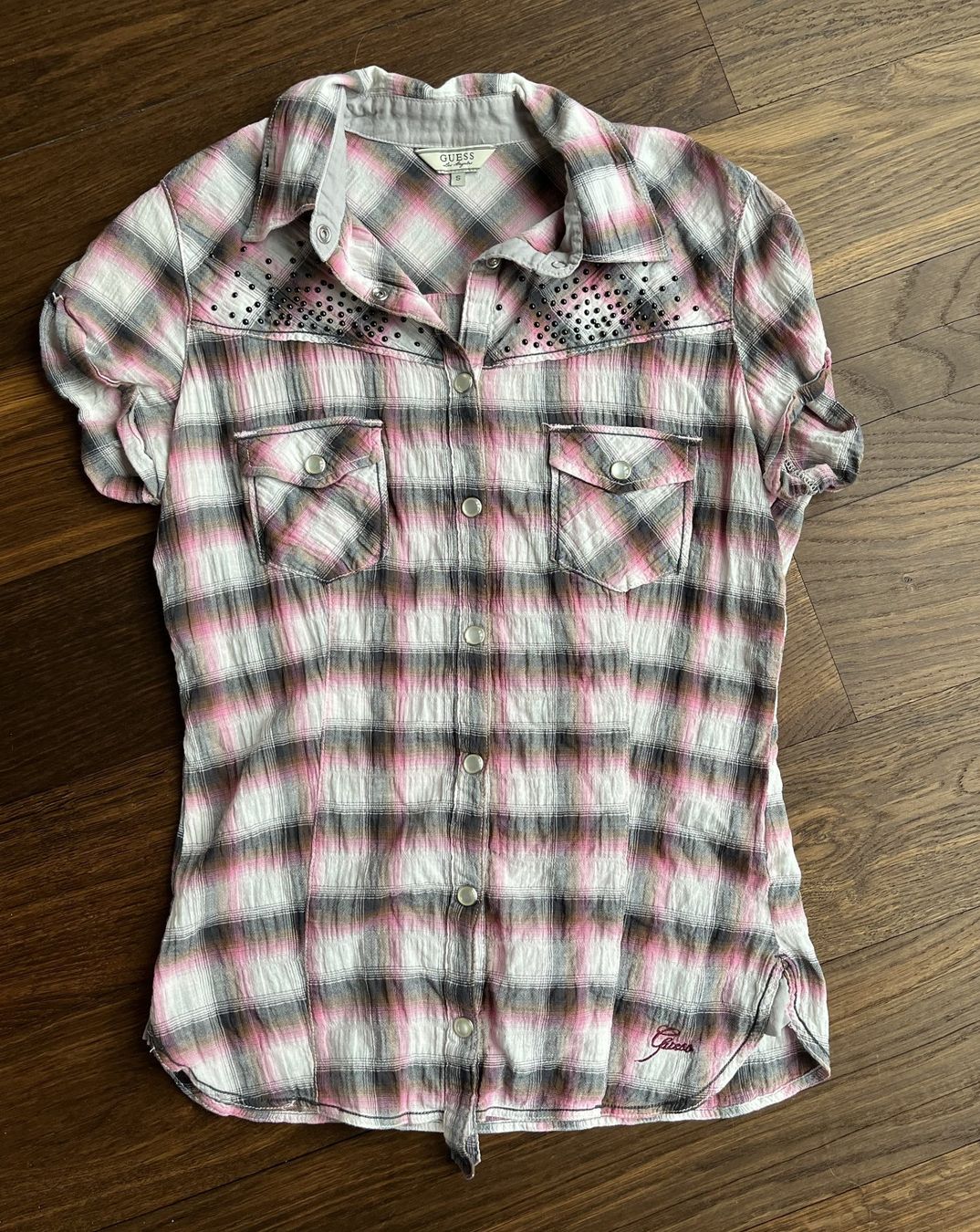 Guess Camicette: Bluse kurzarm Guess Gr. S – Usato da Affoltern am Albis venduto da Blackrhythm 3
