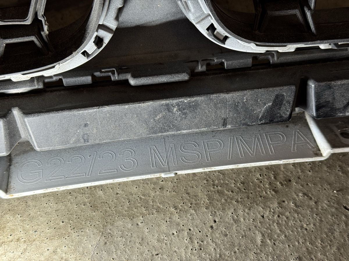 BMW Tutti pezzi di ricambio auto: Pare-chocs avant BMW G22 G23, version M – Usato da fribourg venduto da Nikita.0762813663 9