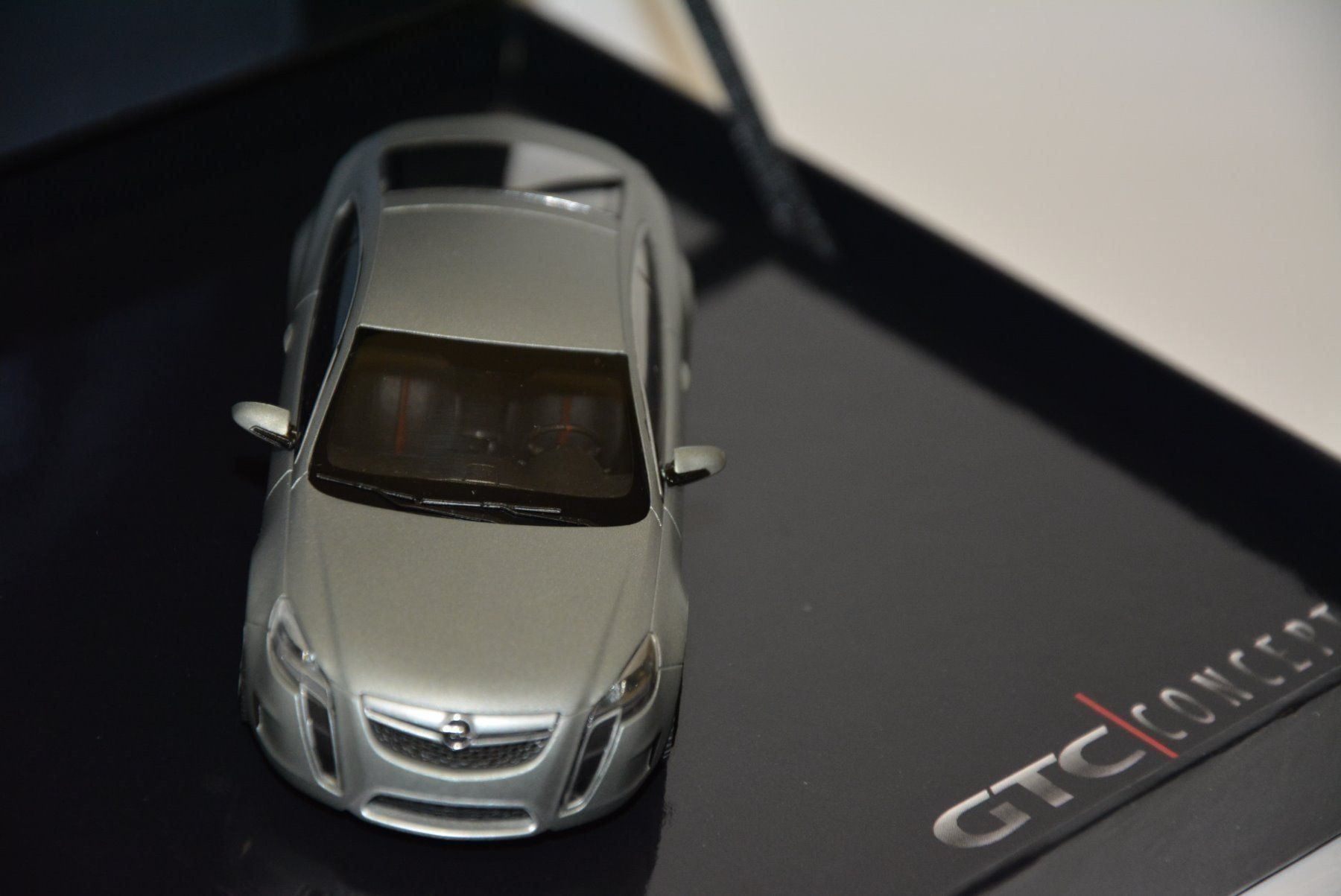 Schuco Modellini d'auto: Opel GTC Concept  2007 , Schuco , 1:43 – Nuovo e nell'imballaggio originale da Goldach venduto da Feivel9 3