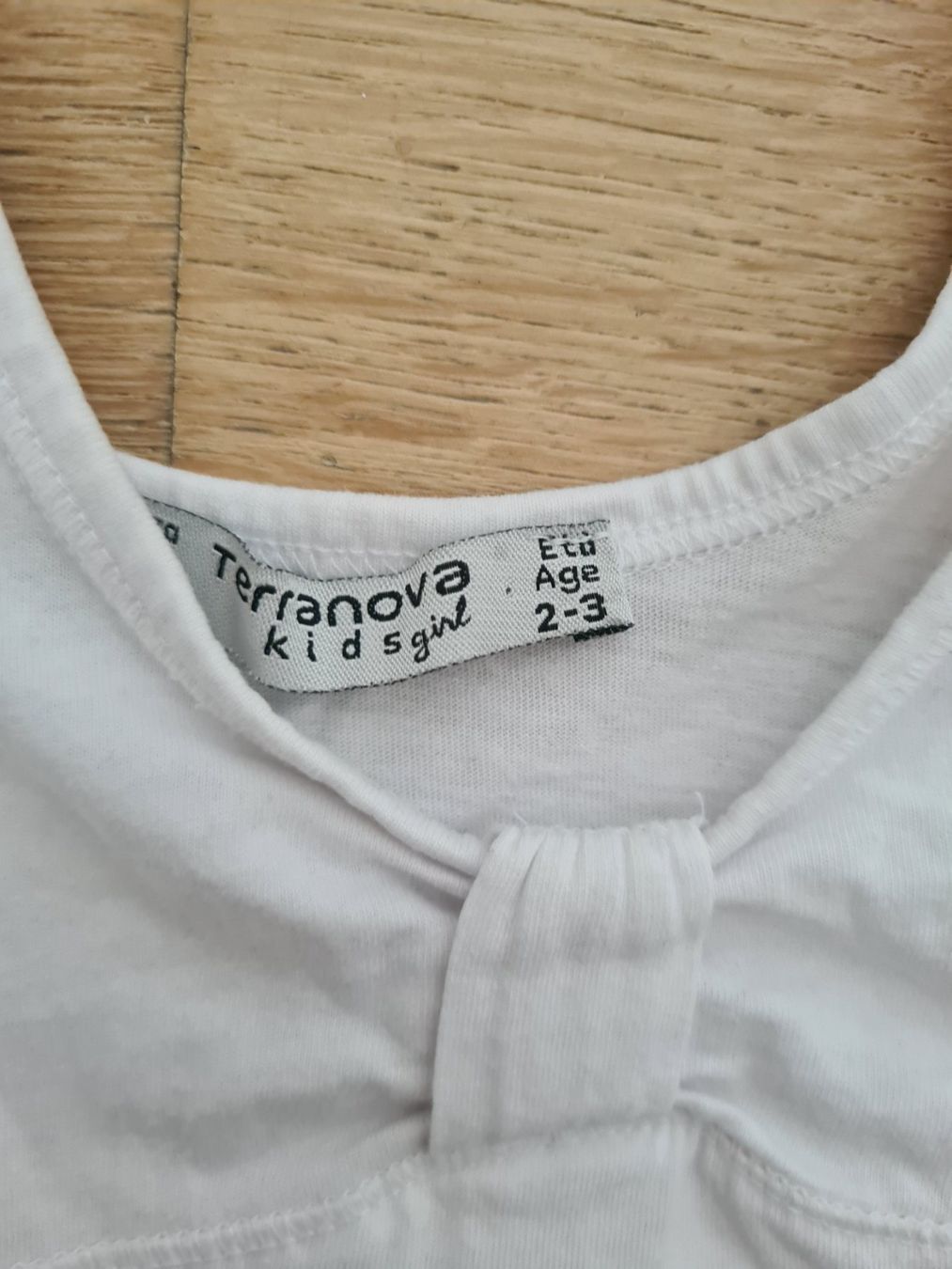Vestiti & Gonne: Robe d'été blanche 2-3 ans – Usato da Carouge GE venduto da Gasco 1