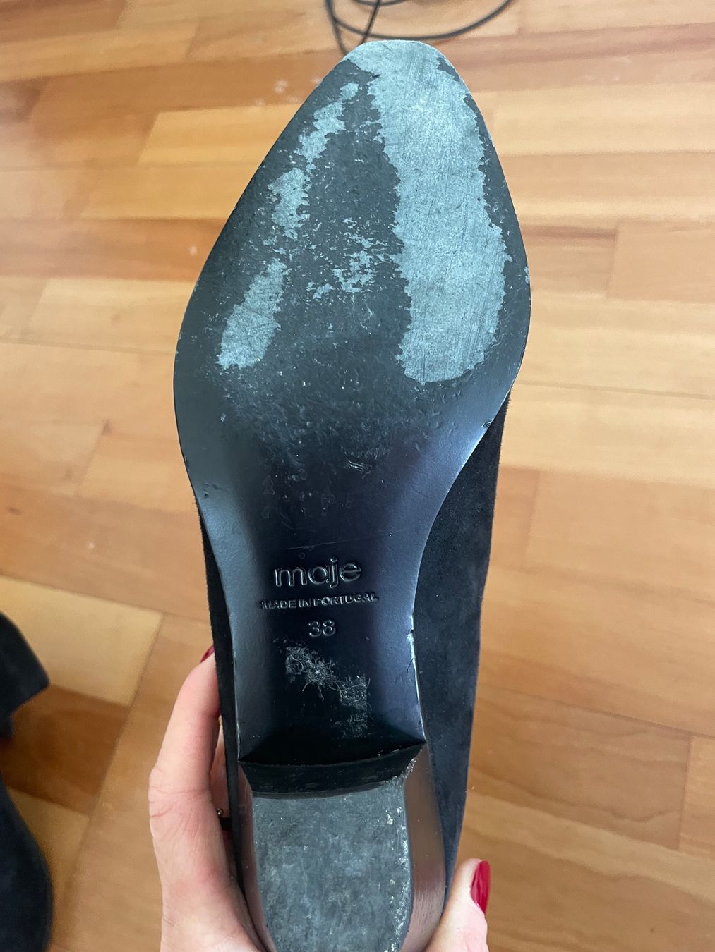 Maje Scarpe da donna: MAJE Paris black suede ankle boots, size 38 – Usato da Zürich venduto da Mariva1 2