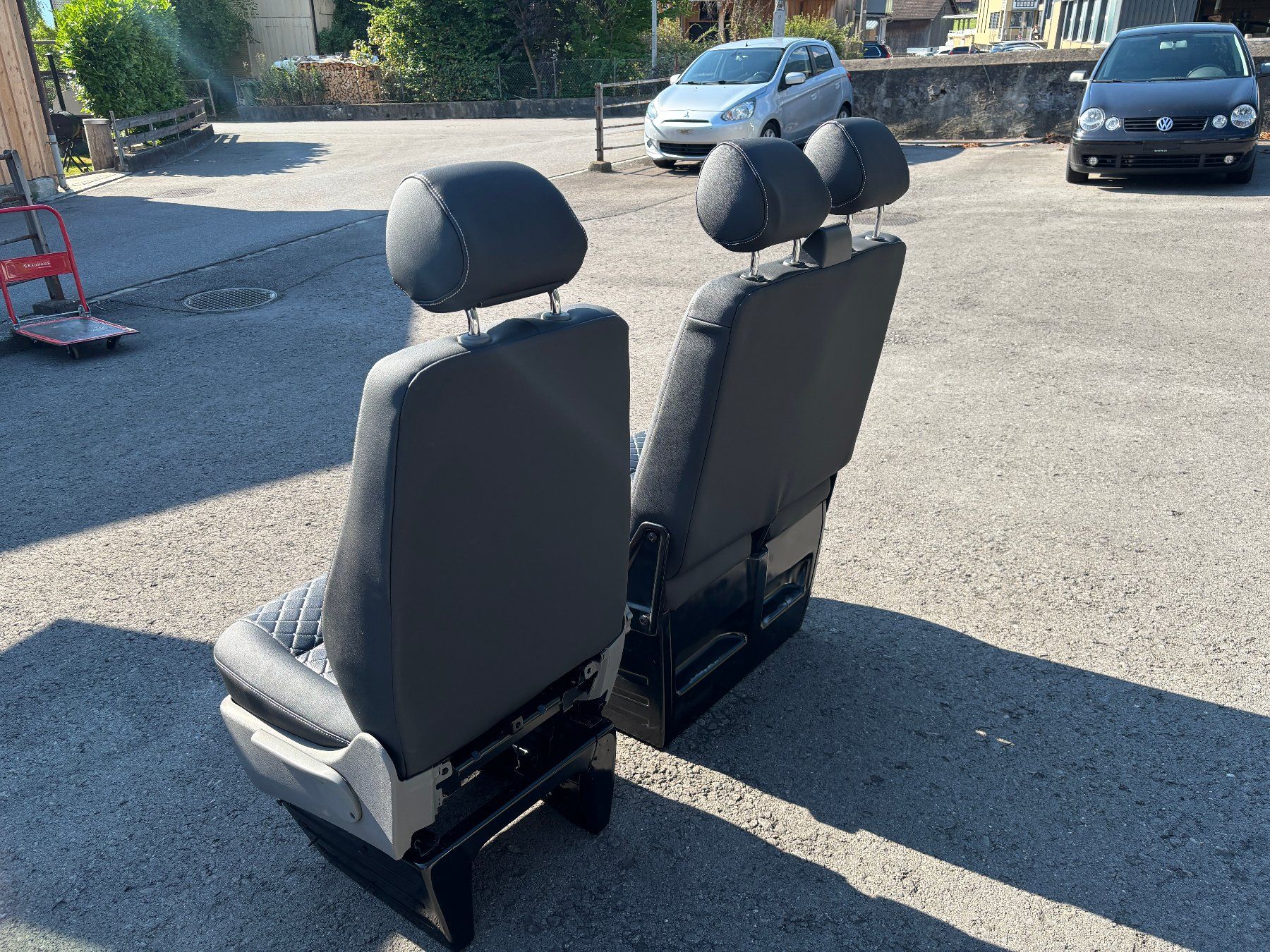 VW Toutes les pièces auto: VW T5/T6 Sitze – D'occasion à Gams par mir_n5kk 4