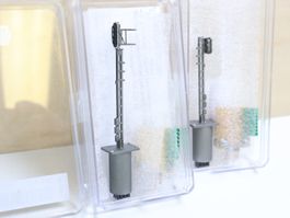 MicroScale H0 2 x Signal 301-H-C / 301-V-C - Neupreis: 180.-