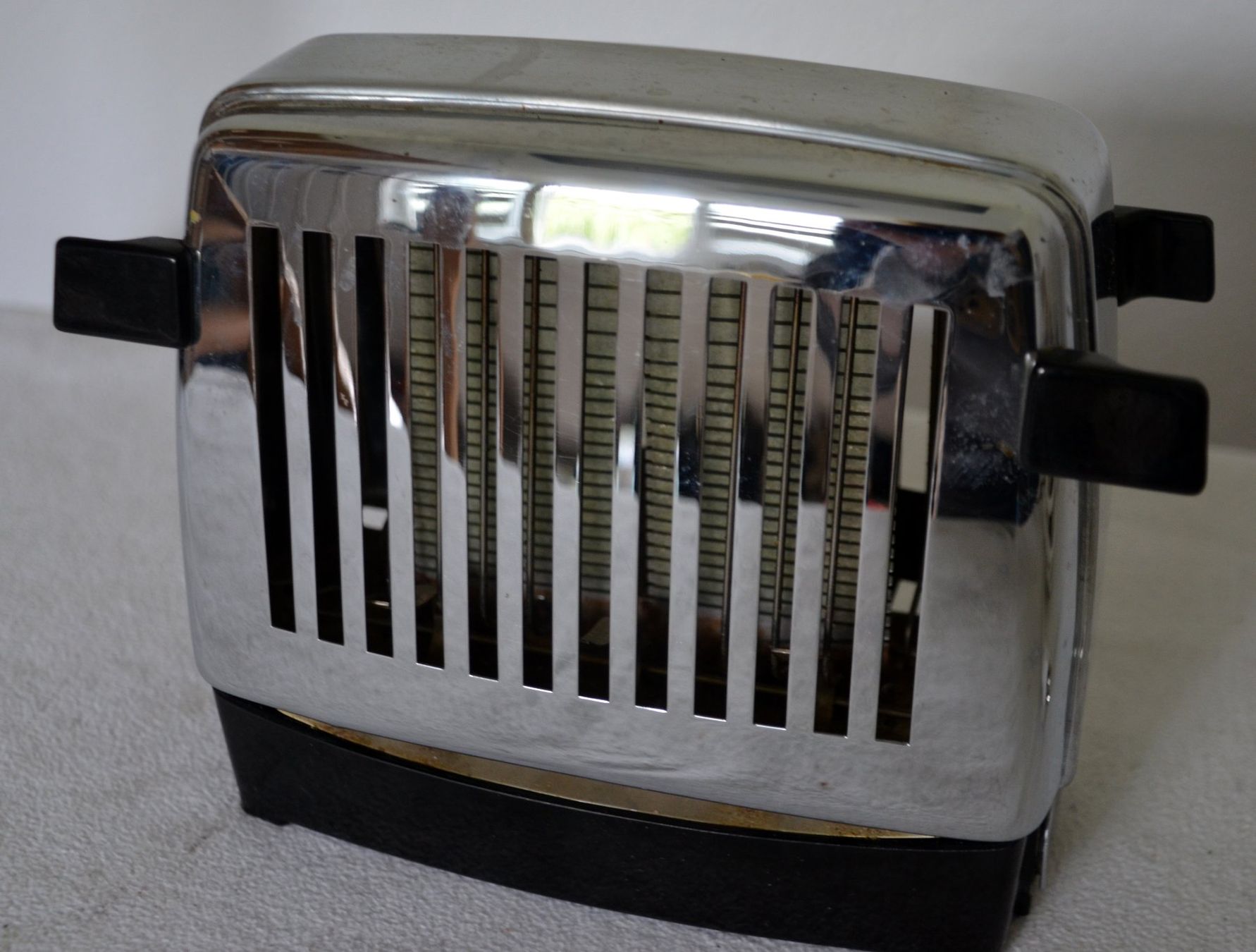 Siemens Küchengeräte: Siemens Toaster  grille-pain – Gebraucht aus Collonges von arashee 2