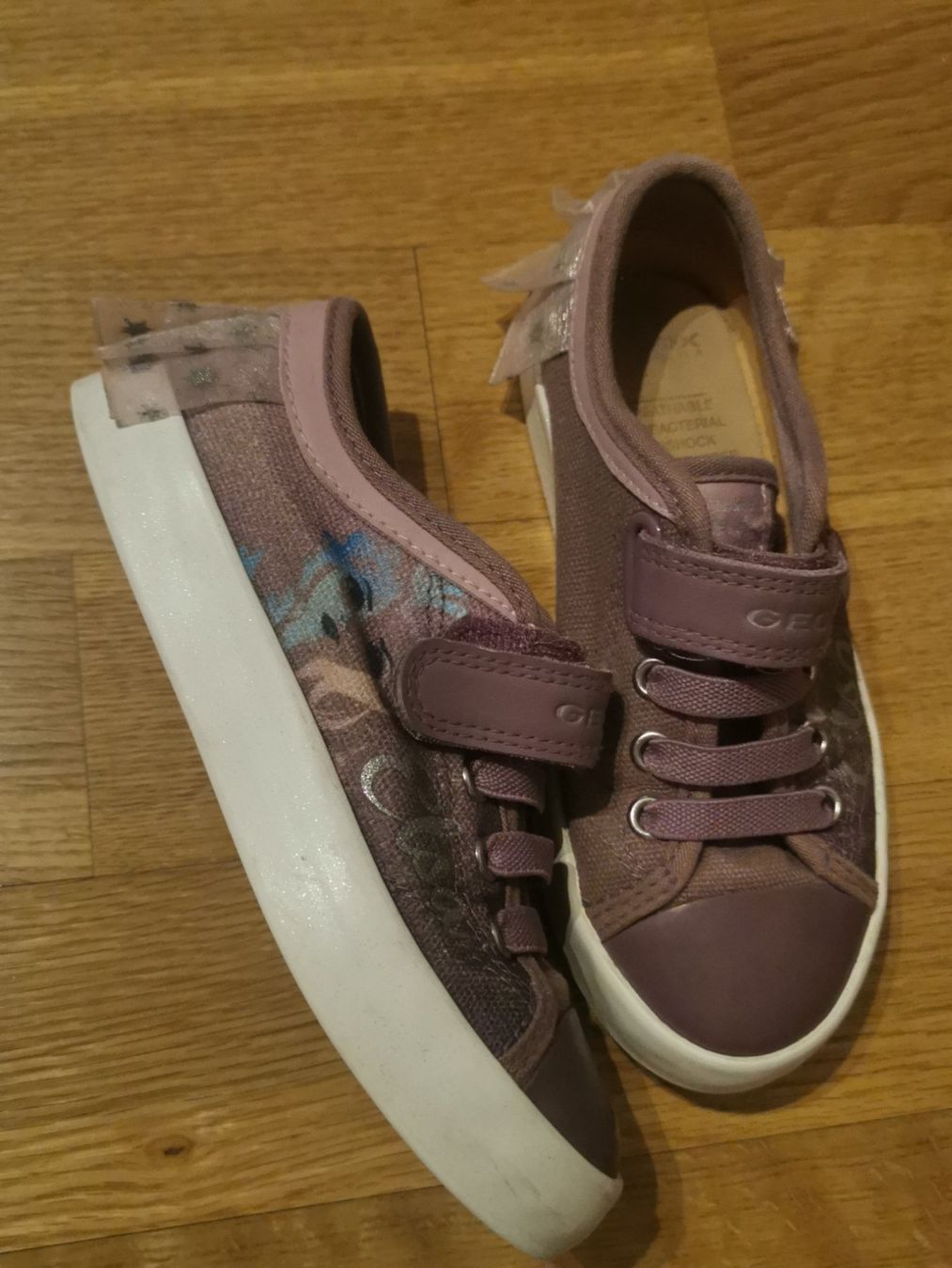 Geox Scarpe per ragazze: Geox Elsa Shuhe gr.28 – Usato da Zürich venduto da Simfa