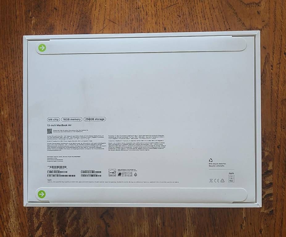 Portables: Macbook Air NEUF – Neuf avec emballage d'origine à Salvan par djaidi 2