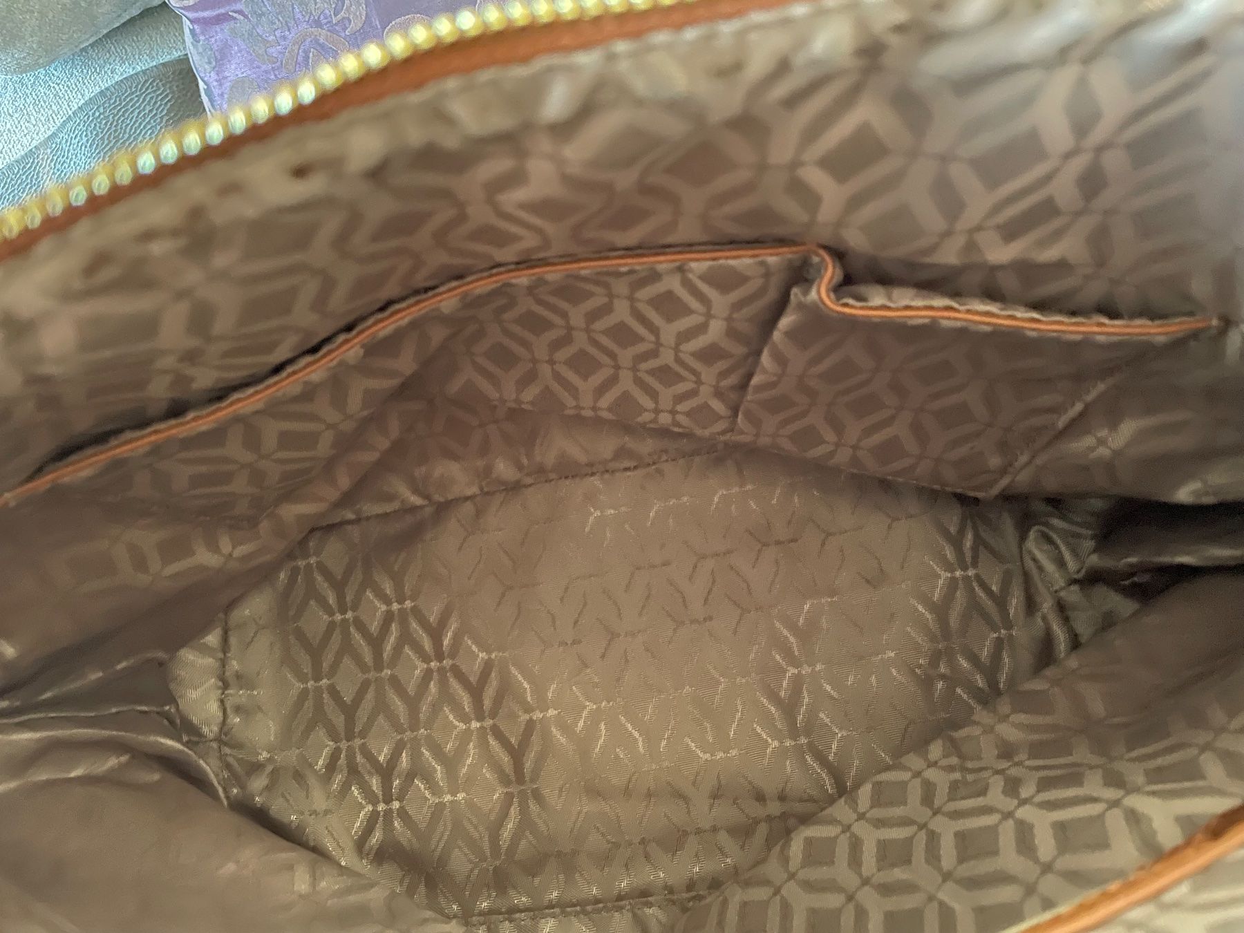 Taschen für Damen: Handtasche – Gebraucht aus Egnach von mar.123 4