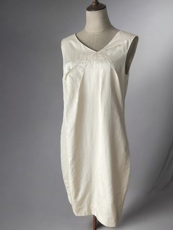Max Mara STUDIO Kleid Creme Beige, Gr. 40 MaxMara Seide