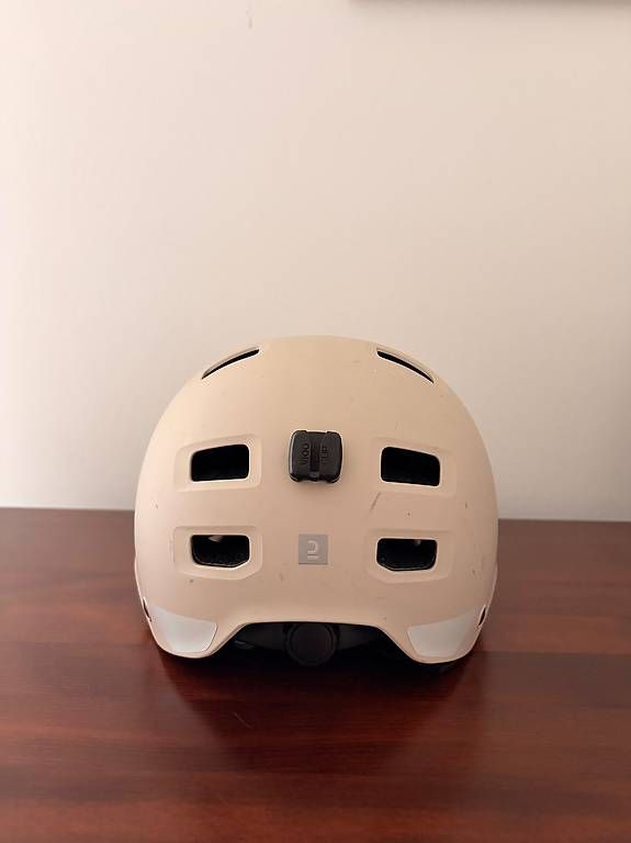 Casques: Helm creme  – D'occasion à Basel par yet_7svp 2