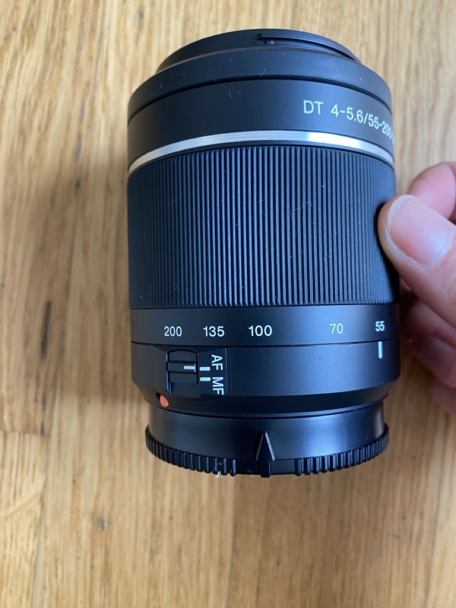 Sony Objektive: NEU Sony Objektiv DT 55-200mm /4-5.6 SAM – Neu und originalverpackt aus Thalwil von val_bm5t 1