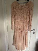 Abendkleid mit perlenbestickter Spitze von Rosalba Gabrielli