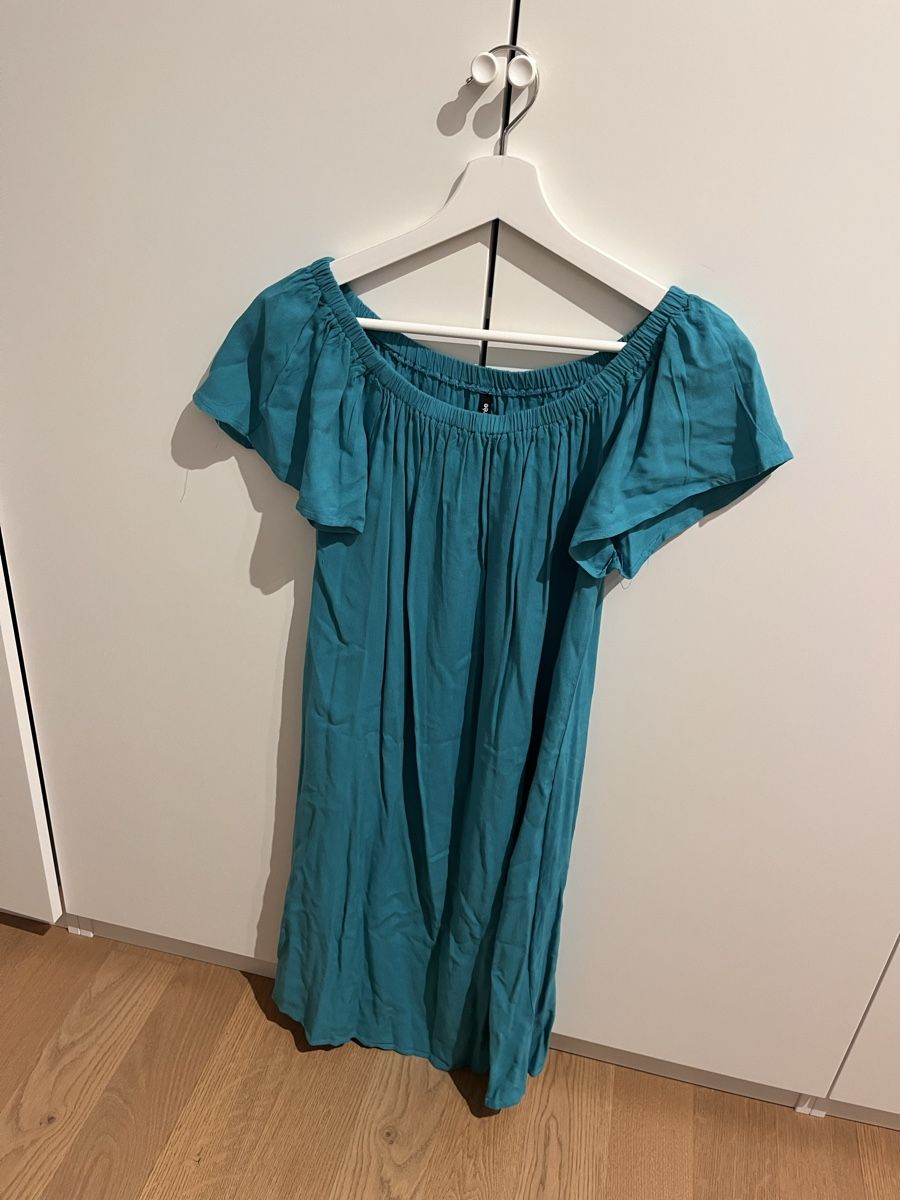 Vestiti: Kleid – Nuovo (secondo la descrizione) da Wangen b. Olten venduto da oli_f9b8
