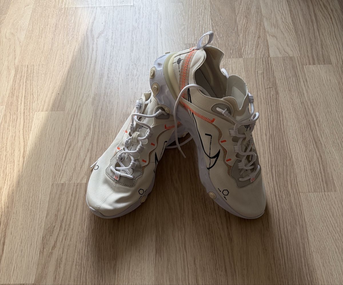 Nike Scarpe da uomo: Nike React Element 55 Weiss/Orange – Gr. 44.5 – Usato da Jona venduto da CeLau6 1