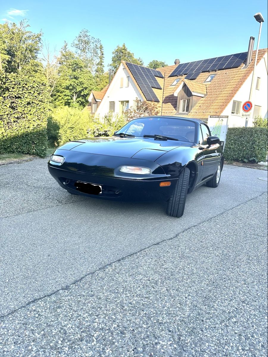 Mazda Autos: Mazda MX5 Black Special HTC – Gebraucht aus Gockhausen von Charodt 1