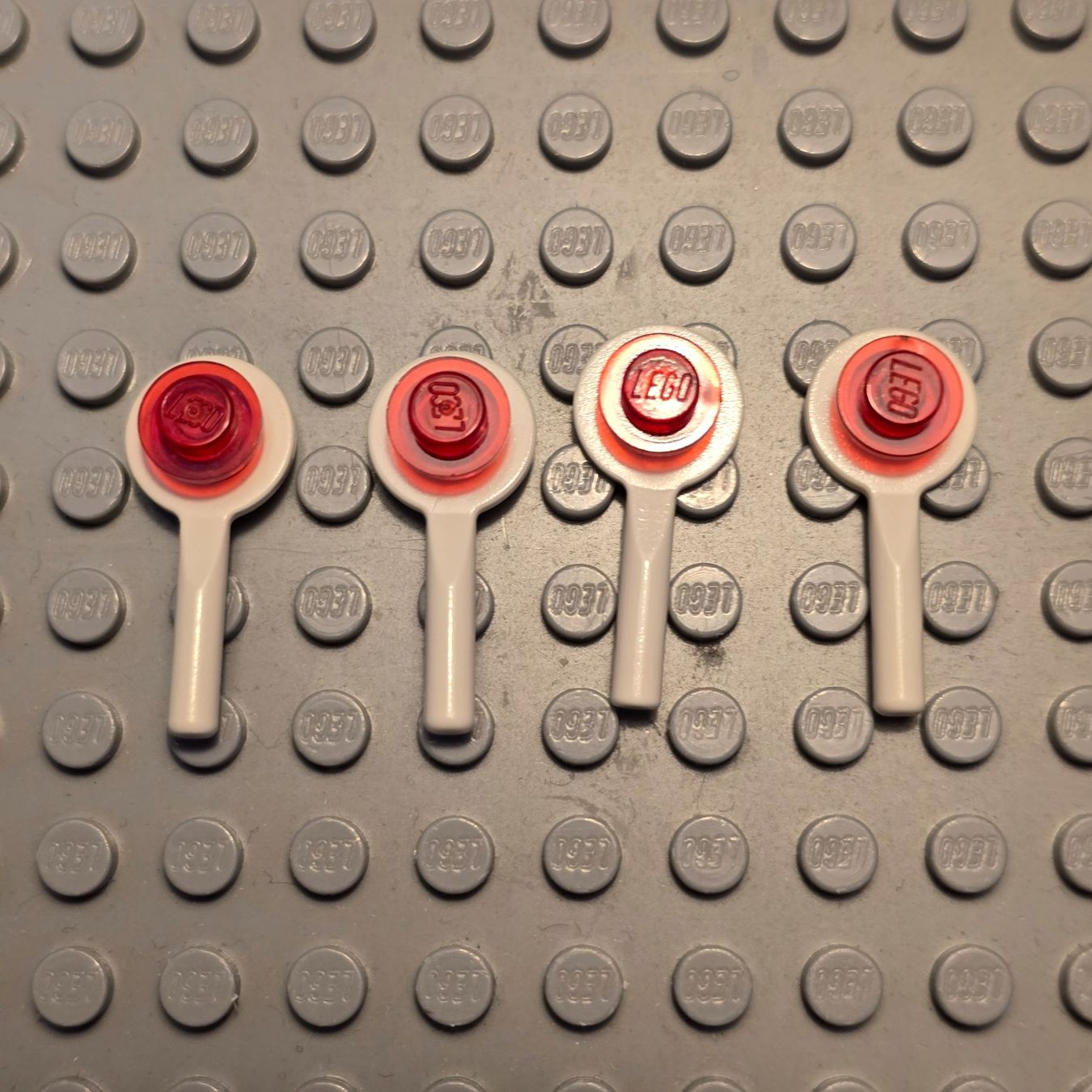Lego Baukästen: Lego 4x Utensil Polizei kelle – Gebraucht aus Basel von Swi-7621