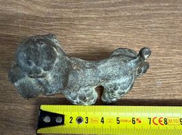 Massive Pudel Hundefigur aus Gusseisen / Bronze